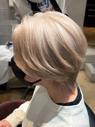 ショート カラー みわ/博多 ブリーチ/メンズヘアのヘアスタイル