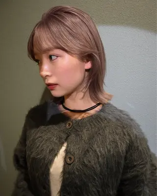 カラー aya / カットカラーのヘアスタイル