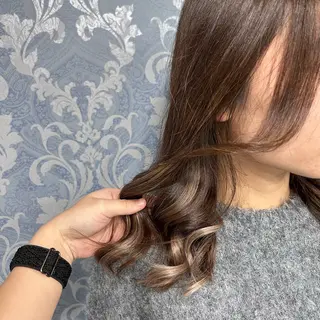 ミディアム シールエクステ REINA🐷のヘアスタイル