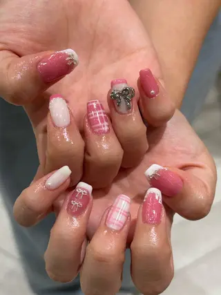 ネイル ꪆৎ平行アーチ ྀི ワカナの眉毛・アイブロウイメージ