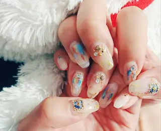 ネイル . 吉田のネイルデザイン