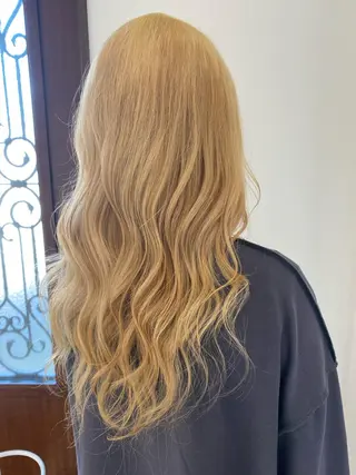 ロング 松本 菜那のヘアスタイル