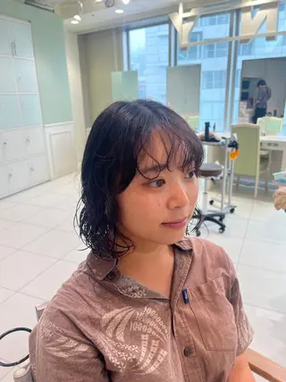 ミディアム パーマ 暖色系/レイヤー/ 縮毛矯正/貞金瑞波のヘアスタイル