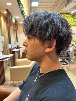 メンズ バグスドゥア所属・中尾 陸のヘアスタイル