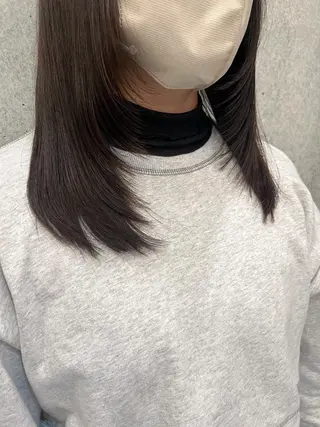 セミロング Reno所属・宮田 凪沙のヘアスタイル