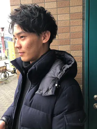 メンズ StellA所属・アートディレクター ワダヒサノリのヘアスタイル