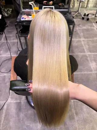 カラー AYANE 韓国ヘア /レイヤーカットのヘアスタイル