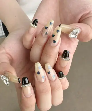 ネイル 新山 聖のネイルデザイン