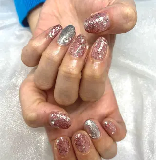 ネイル 伊藤 華子のネイルデザイン