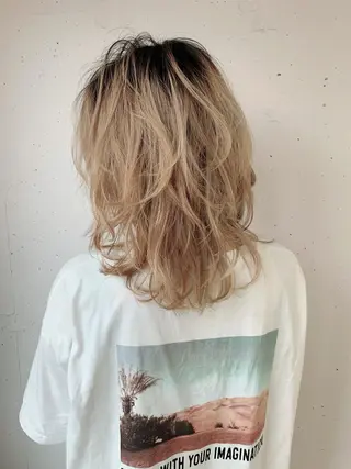 ミディアム カラー raika .のヘアスタイル