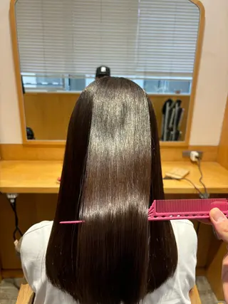 ロング 【Amphi Tokyo】宮原のヘアスタイル