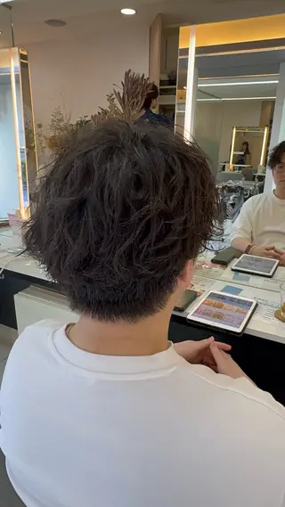 パーマ メンズ メンズカット∕パーマ ∕縮毛矯正∕廣井永輝のヘアスタイル