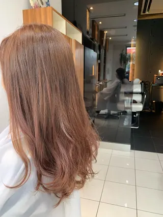 セミロング カラー 白髪ぼかしハイライト 柳川拓哉のヘアスタイル