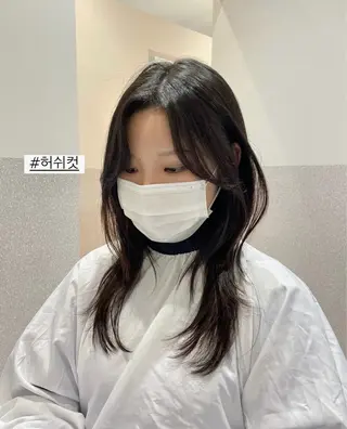 セミロング ❤︎︎韓国ヘア❤︎︎ 𝑺𝒉𝒊𝒉𝒐のヘアスタイル