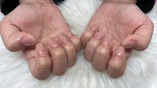 ネイル Amoureuse Satomiのネイルデザイン