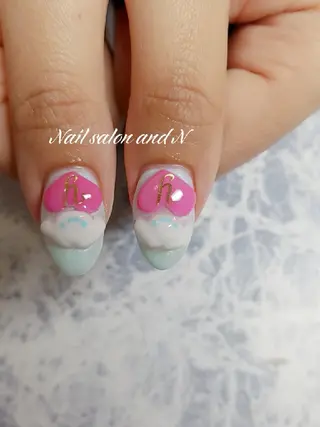 ネイル and Nのネイルデザイン