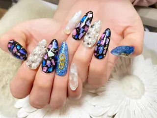 ネイル Yakko pas á pasのネイルデザイン