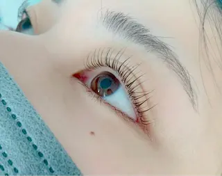 マツエク・マツパ M'sアイブロウ所属・梅田駅近！半個室 M'sアイブロウの眉毛・アイブロウイメージ