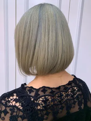 ミディアム 🪞THEATER 表参道店🩰のヘアスタイル