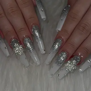 ネイル 黒川 実祐のネイルデザイン