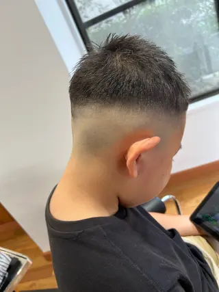 メンズ キッズ メンズカット✂️ スキンフェード伊藤陸のヘアスタイル