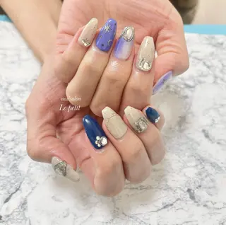 ネイル 石野 広佳のネイルデザイン