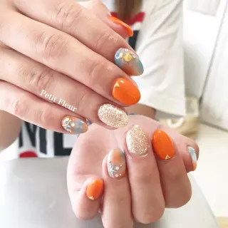 ネイル Petit Fleur所属・青柳 亜梨奈のマツエク・マツパデザイン