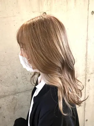 ロング SALOWIN 原宿iori B1所属・‎🤍髪質改善‎🤍 ‎VIVIE‎🤍のヘアスタイル