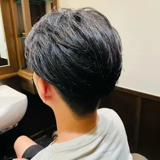 ショート メンズ premium barber表参道店所属・新田 梨乃のヘアスタイル