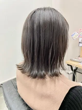 ショート カラー 色白に見える暗髪 梅田・増田のヘアスタイル