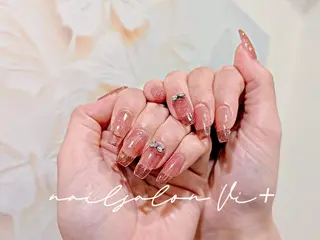 ネイル ✨Nailsalon Vi+✨のネイルデザイン