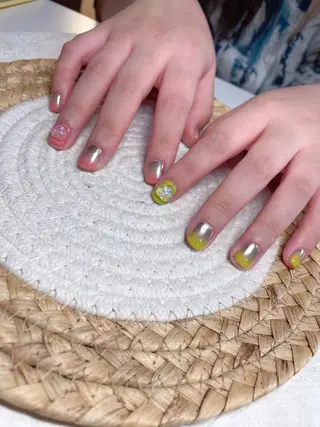 ネイル M🌷nail 長さだし専門店のネイルデザイン