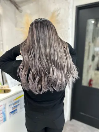 ロング カラー ヘアアレンジ 久米 治仁のヘアスタイル
