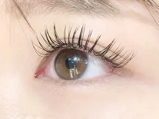 マツエク・マツパ 🫧レイヤーお任せ ください🫧のヘアスタイル