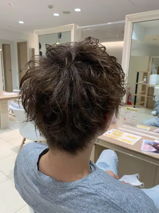 メンズ lore 金杉悠作のヘアスタイル