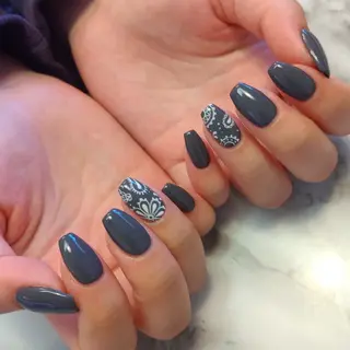 ネイル ジェヌインネイル 河内のネイルデザイン