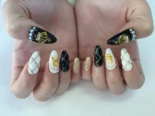 ネイル 💎🐰 saki. m 🐰💎のネイルデザイン