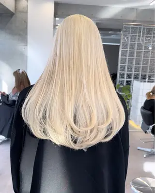 ロング カラー ハイトーン/ブロンド ベージュ♡カレンのヘアスタイル