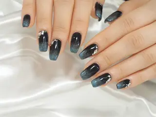 ネイル 瓜坂 実桜のネイルデザイン