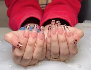 ネイル NiNa ビューティーサロン所属・Ni Naのネイルデザイン