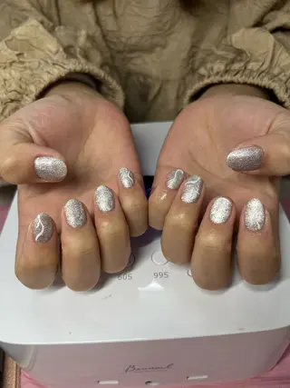 ネイル TRU NAIL＆EYE 上野店【トゥルーネイル＆アイ】所属・TRU ももかのネイルデザイン