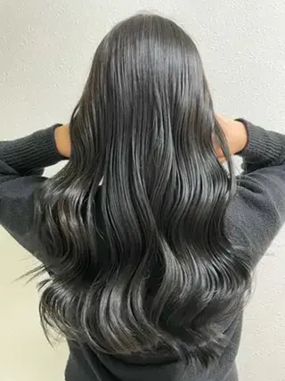 ロング カラー パーマ 小山 正樹のヘアスタイル