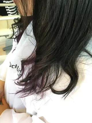 セミロング カラー ヘアアレンジ 白髪ぼかしハイライト 柳川拓哉のヘアスタイル