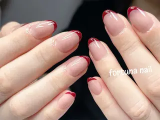 ネイル Nail •Head スパFortunaのネイルデザイン