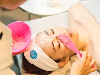 【敏感肌管理×小顔サロン】Belle orchid所属・敏感肌×小顔サロン 玲央奈のエステ・リラクイメージ