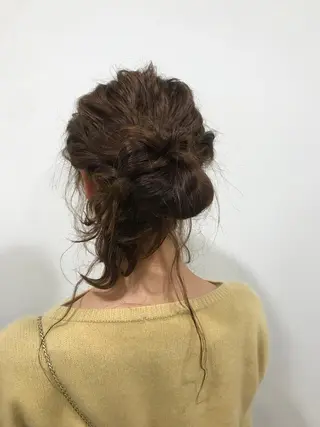 ヘアアレンジ 暖色カラー🍊 ボブ🌿顔周りcutのヘアスタイル