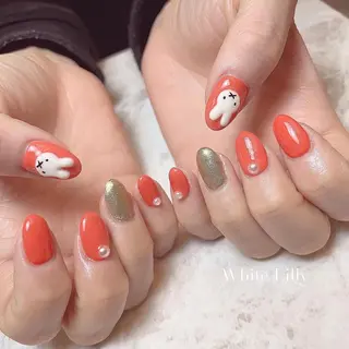 ネイル White lily所属・牧田 雅世のネイルデザイン