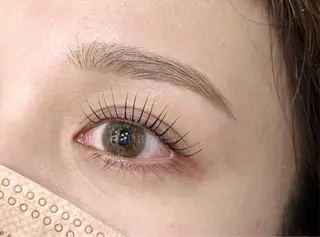 マツエク・マツパ まつげ眉毛の 専門店hanaの眉毛・アイブロウイメージ