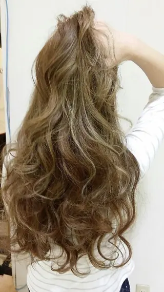 セミロング カラー ヘアアレンジ きむえり/髪質改善 /セット/カラーのヘアスタイル