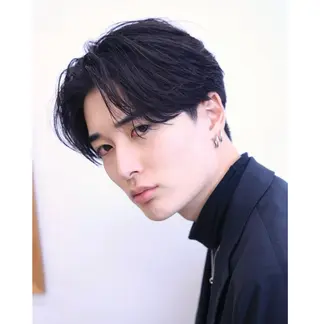 メンズ PERCUT所属・下北沢メンズ専門 美容師中島のヘアスタイル